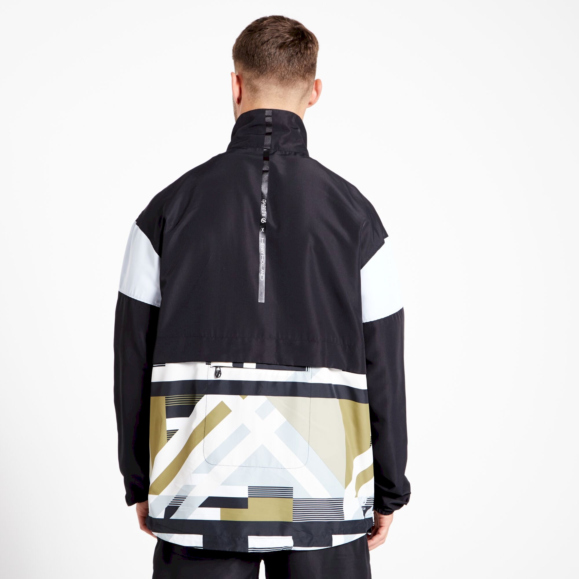 Dare 2b - Men's Hot Shot Windbreaker Jacket | Black Hero Print