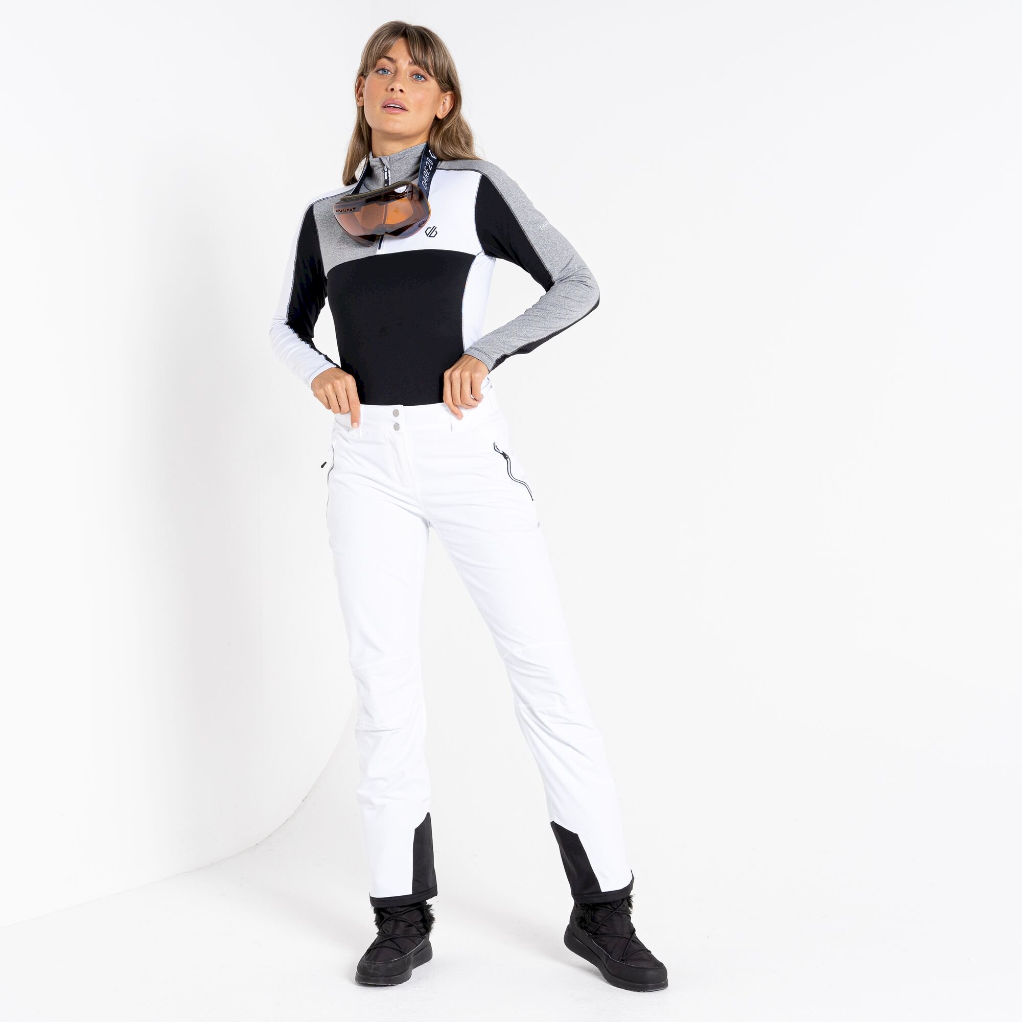 Dare 2b - Women's Default III Core Stretch Midlayer | Black White