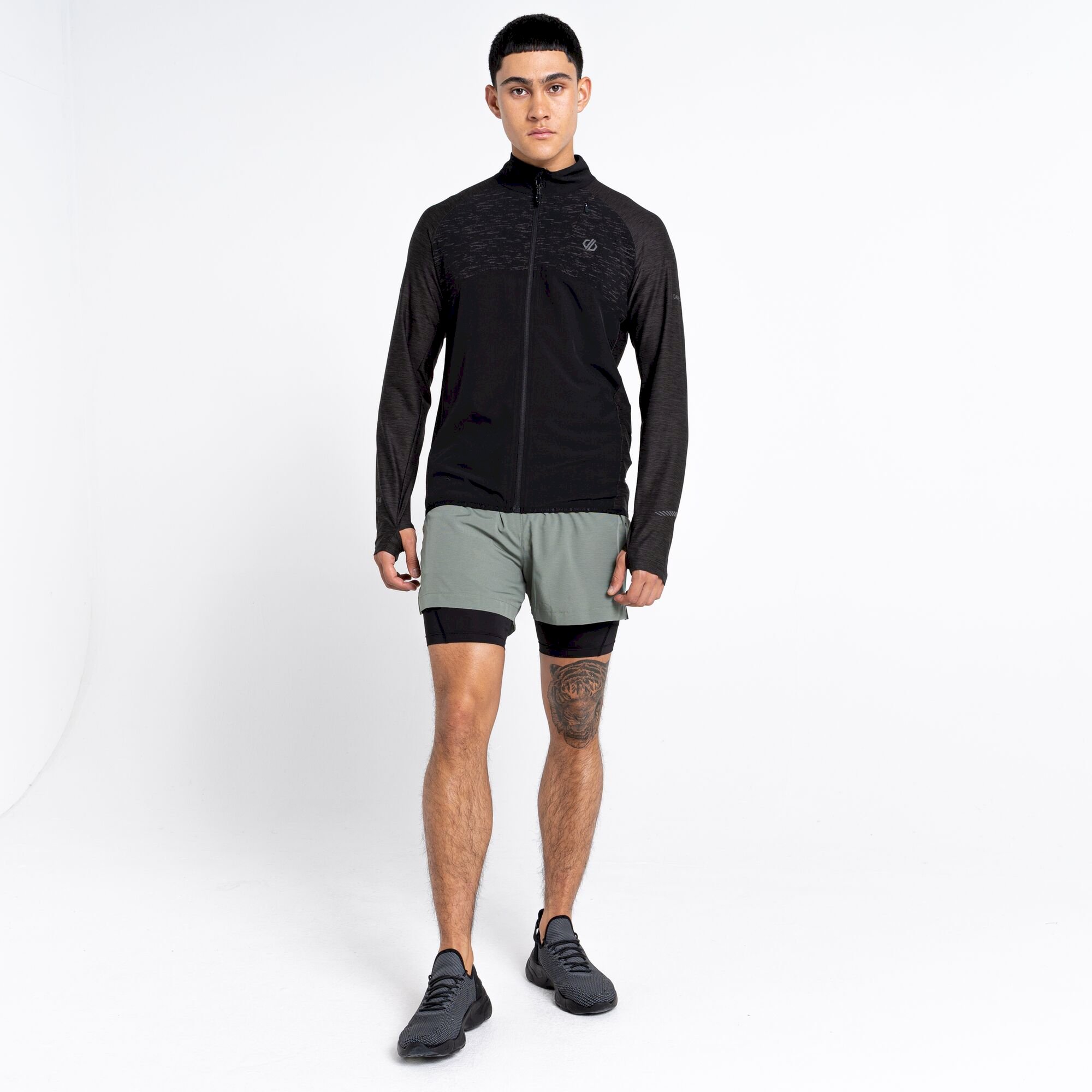 Dare 2b - Men's Hustle Reflective Windshell | Black