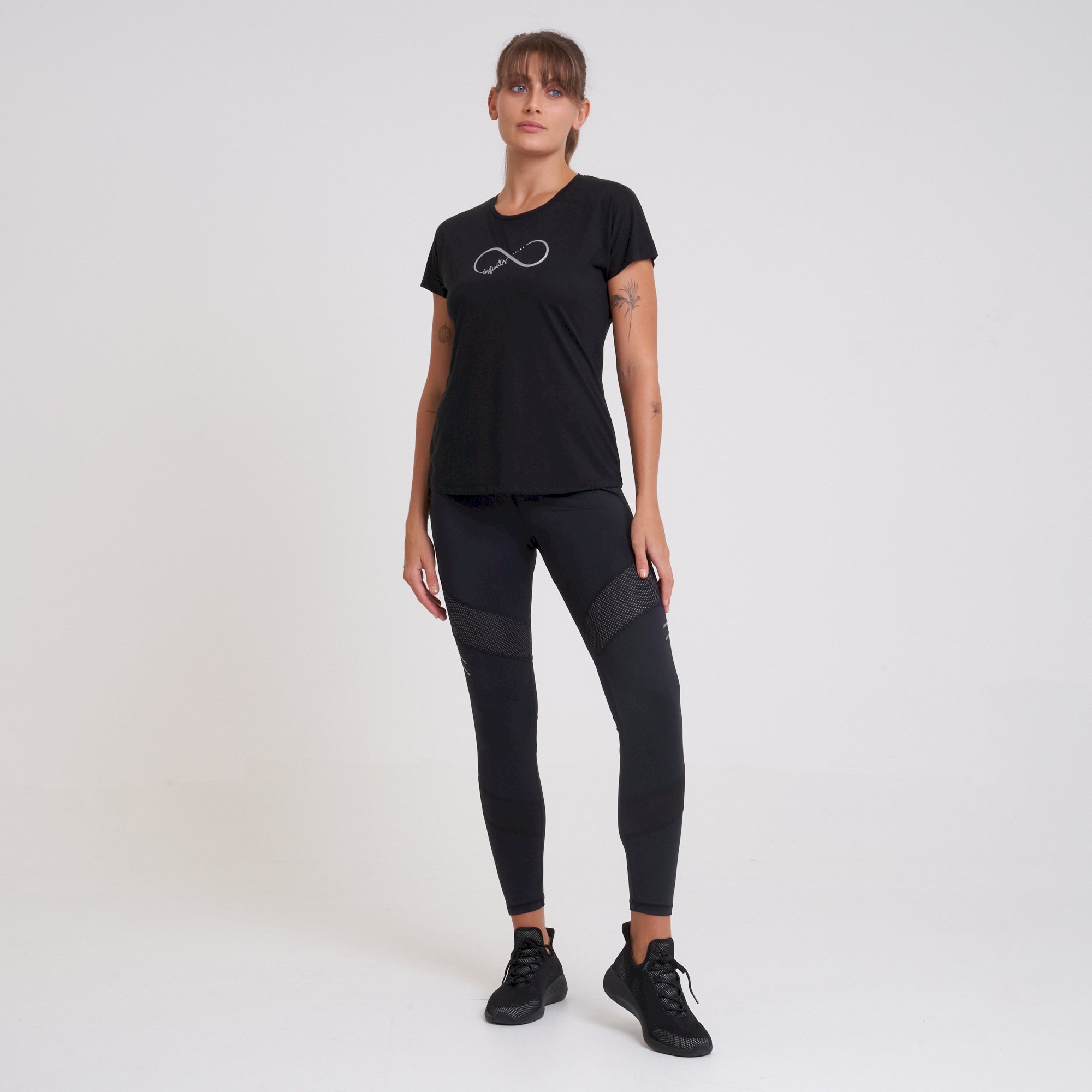 Dare 2b - Women's Crystallize Graphic Tee | Black