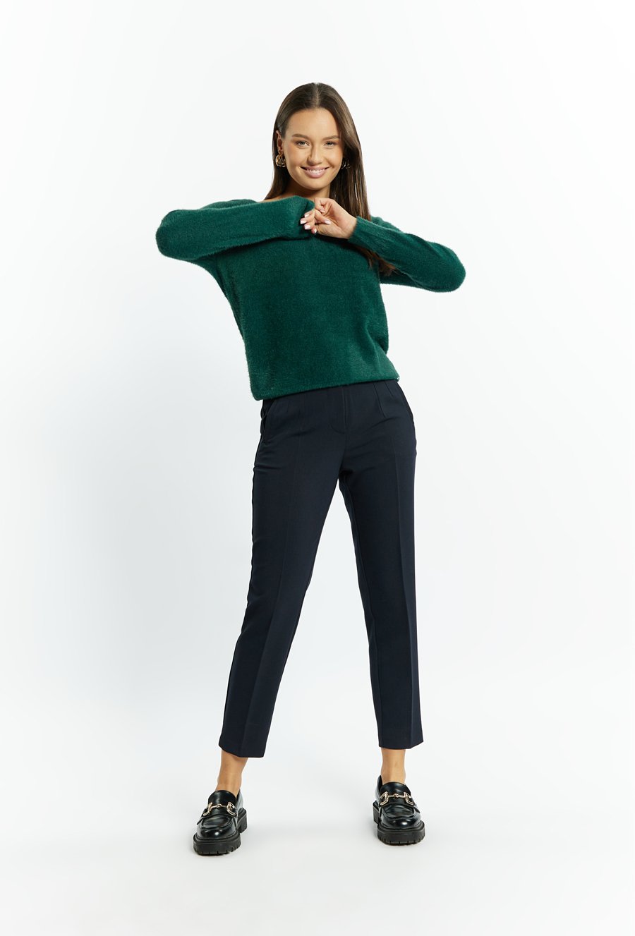 Sweter z kr&oacute;tkim włosiem