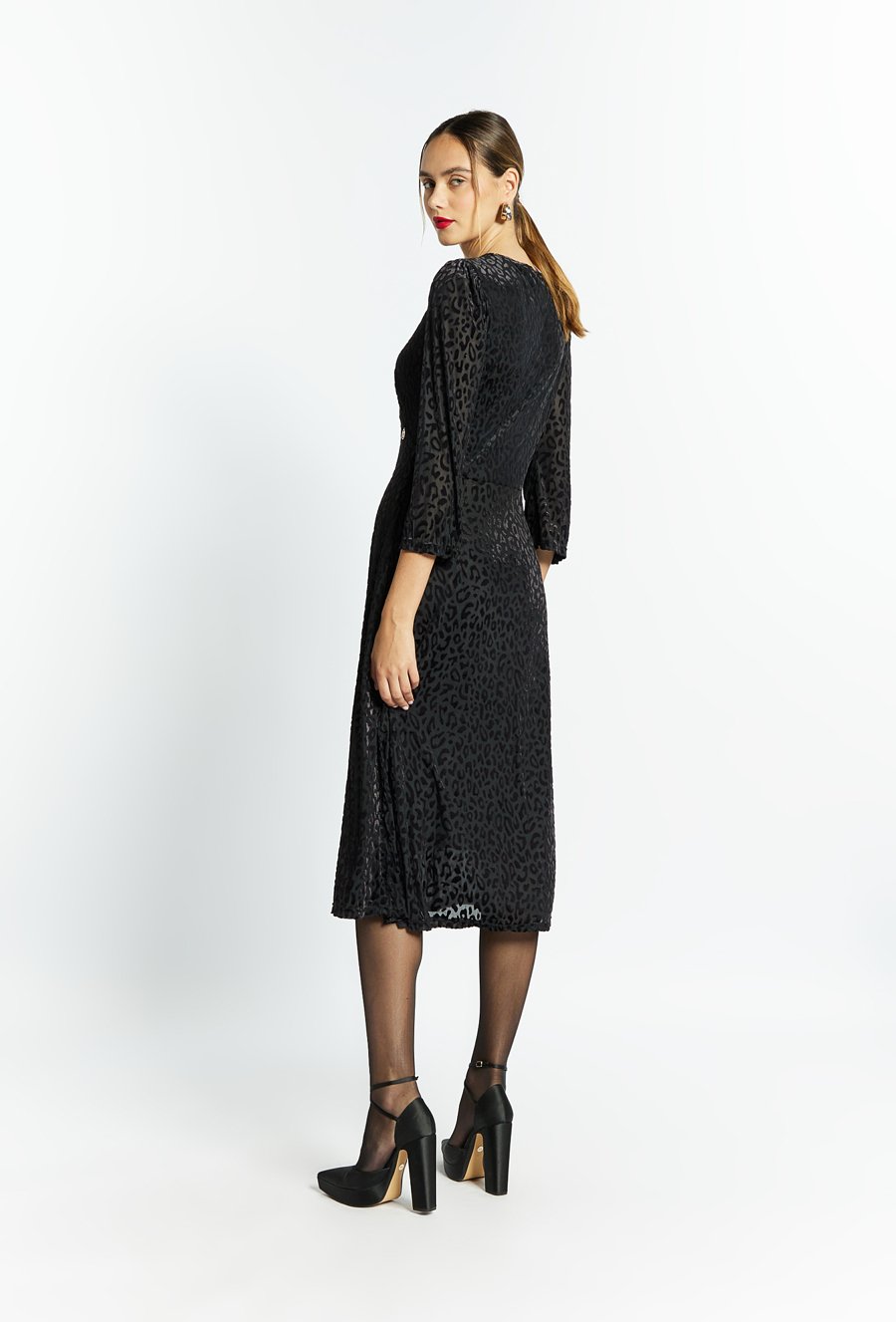 Sukienka damska z welurowym wzorem