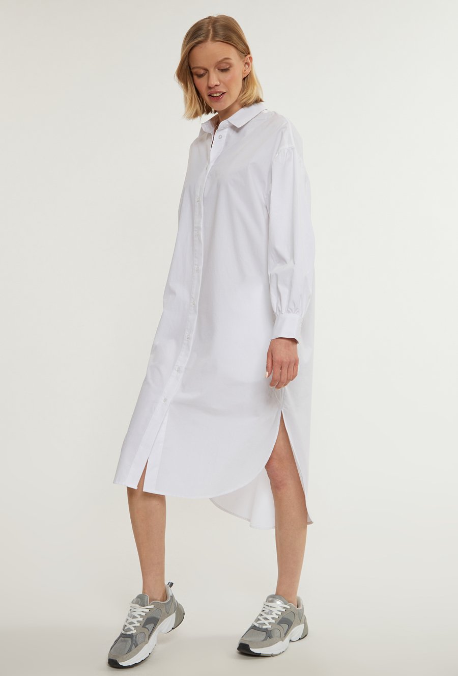 Koszulowa sukienka damska