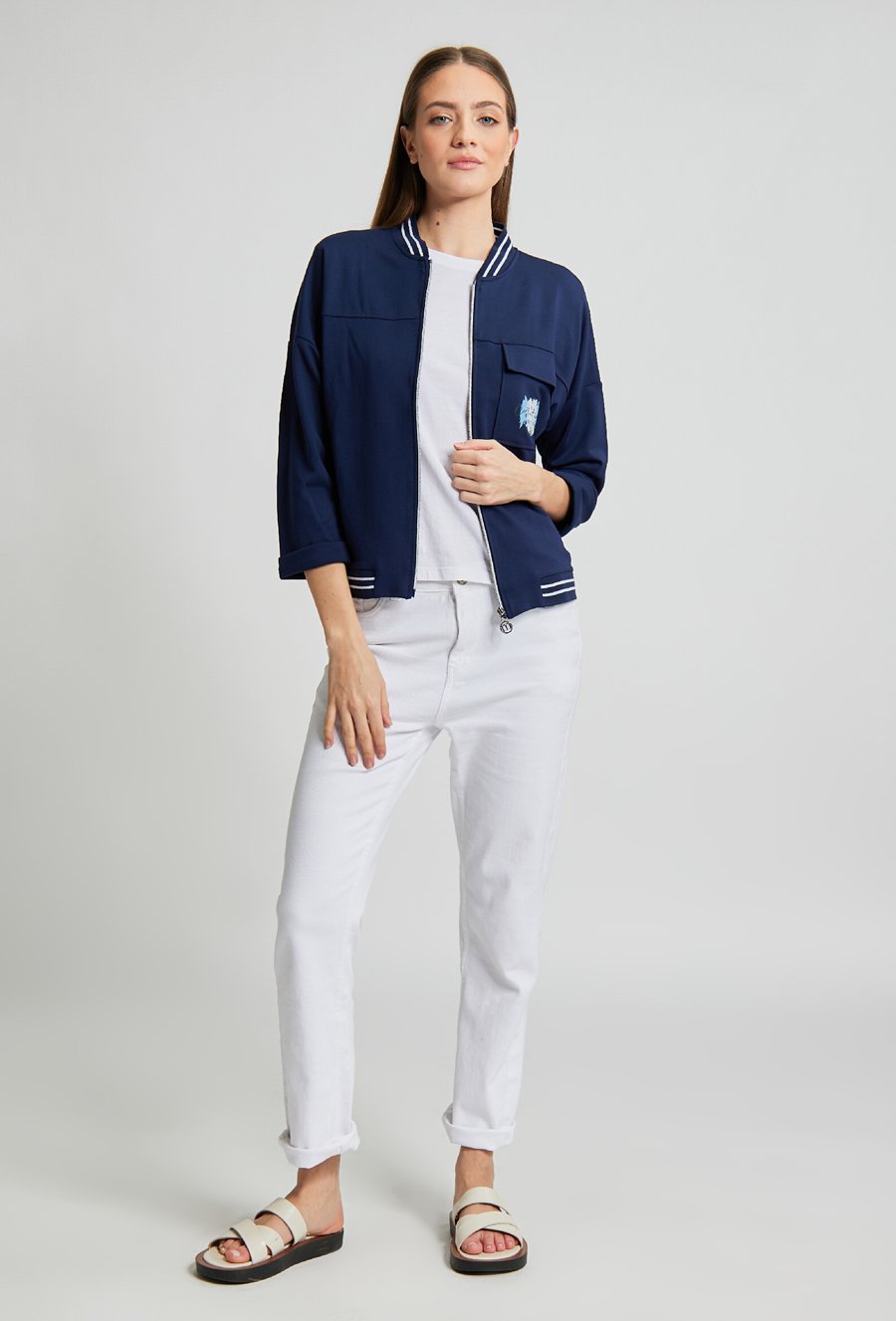 Bluza z nadrukiem na kieszonce