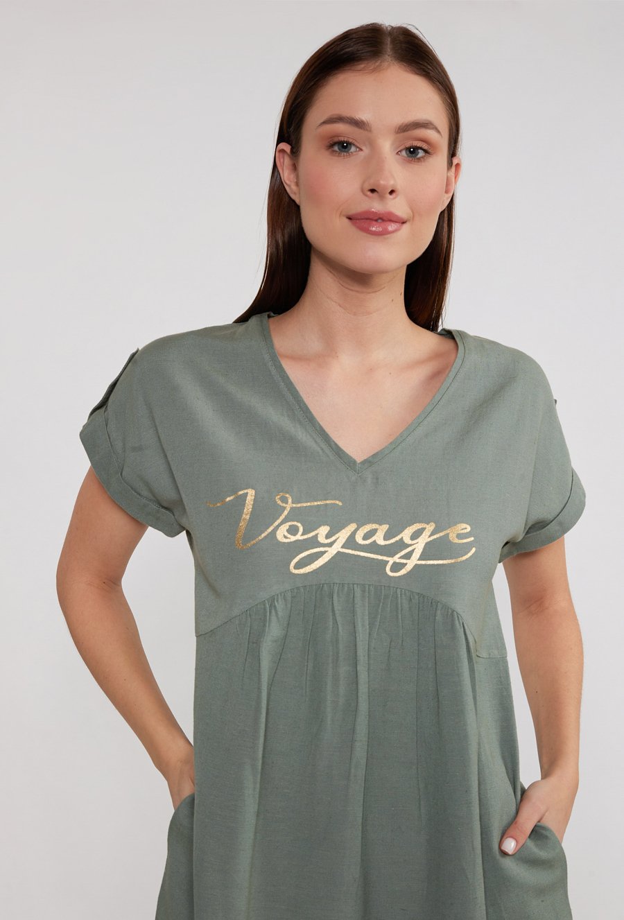 Letnia sukienka z napisem