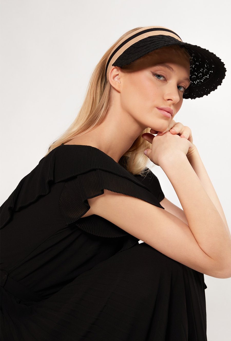 Daszek damski z wzorem