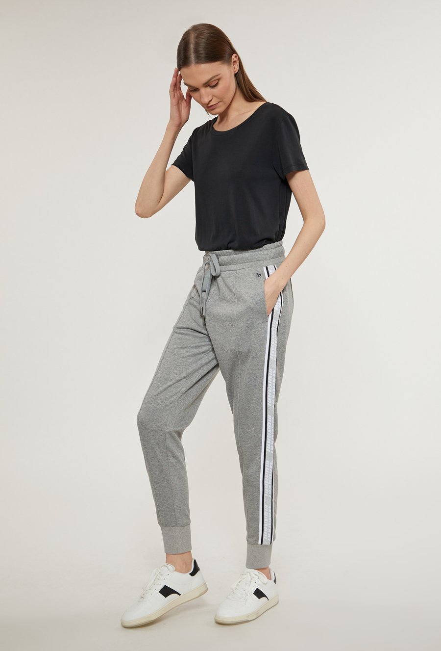 Spodnie damskie z lampasami