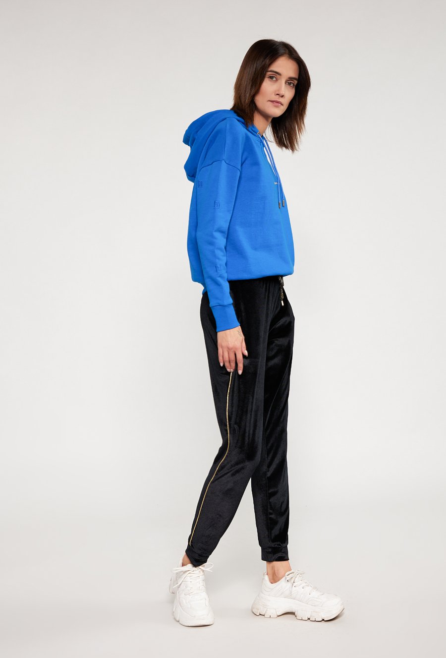 Spodnie z welurowego materiału