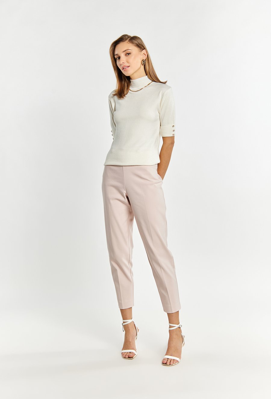 Sweter z p&oacute;łgolfem z kr&oacute;tkim rękawem