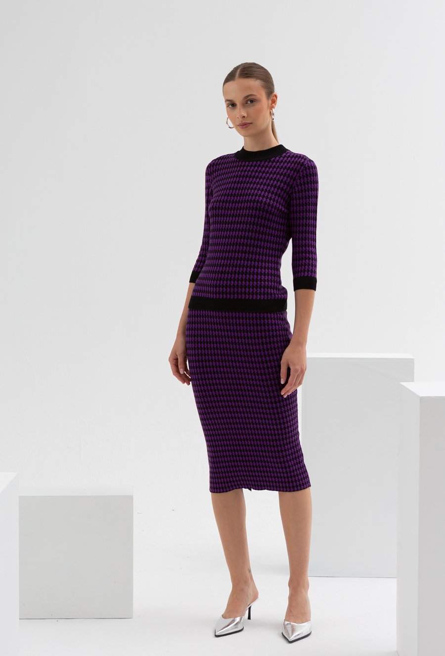 Wiskozowy sweter w pepitkę