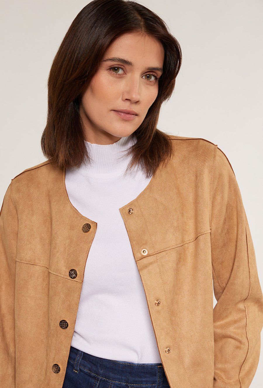 Zamszowy żakiet z kieszonkami