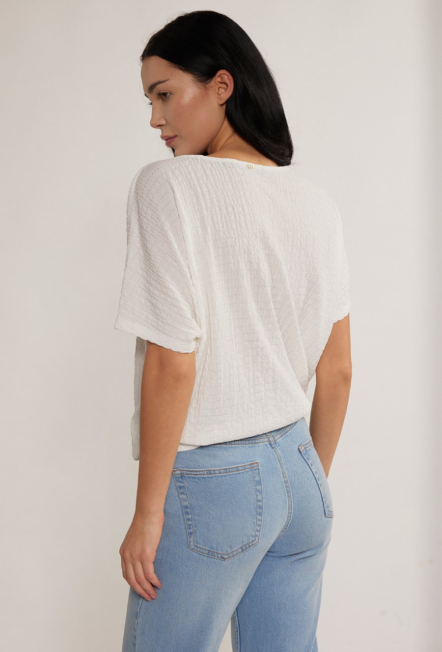 Bluzka z ozdobnym wiązaniem