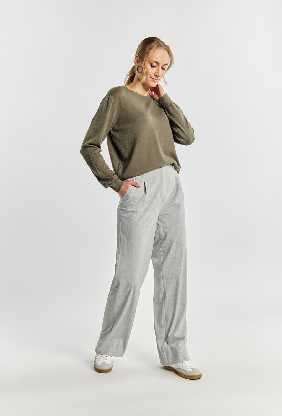 Wiskozowy sweter damski