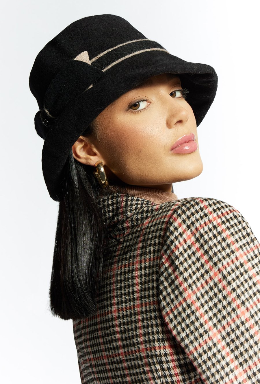 Wełniany kapelusz damski