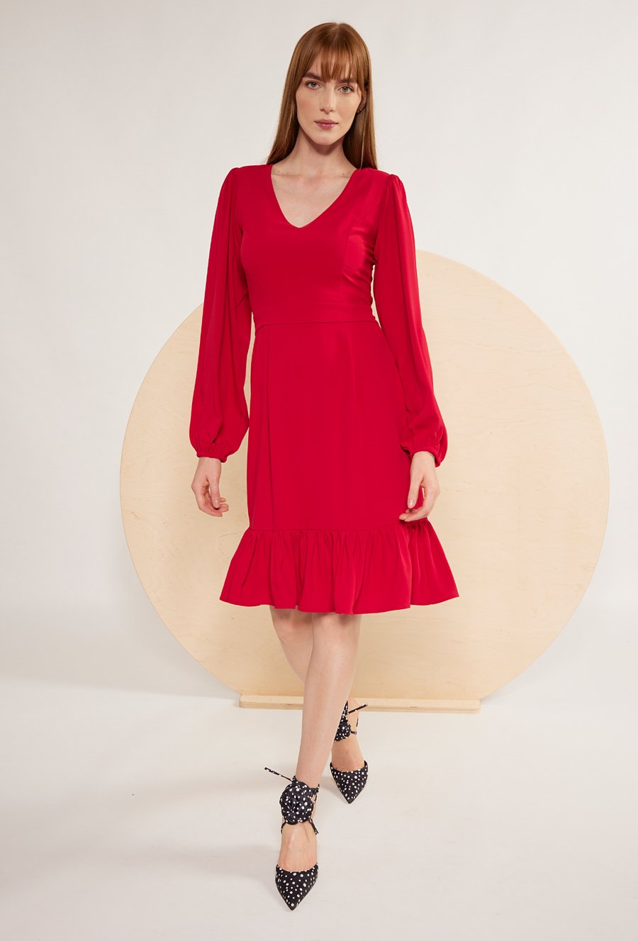 Romantyczna sukienka z falbaną