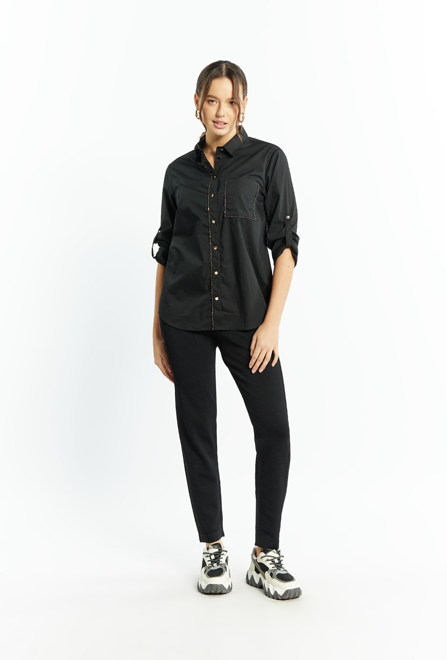 Koszula damska o swobodnym fasonie