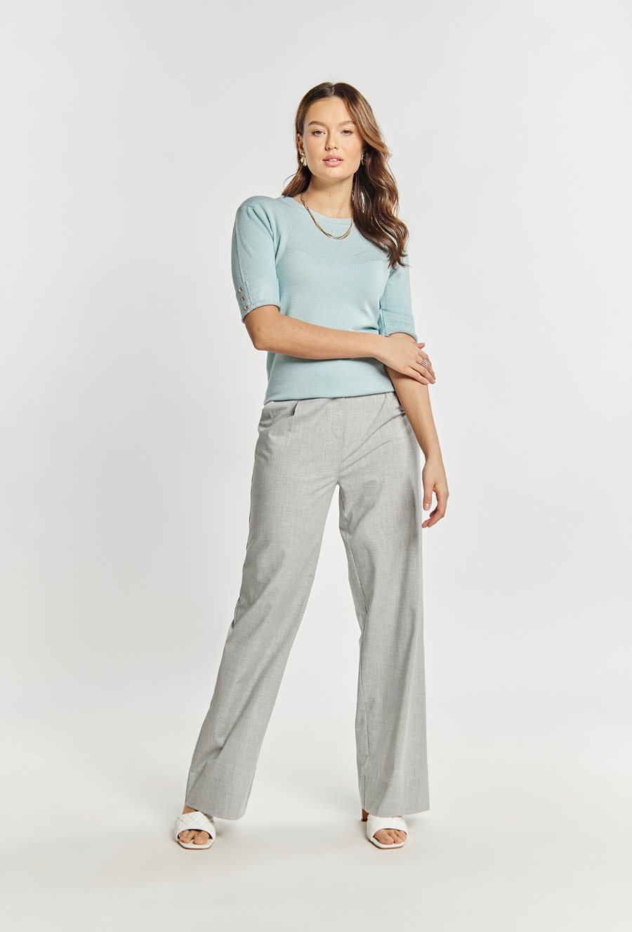 Sweter damski z kr&oacute;tkim rękawem