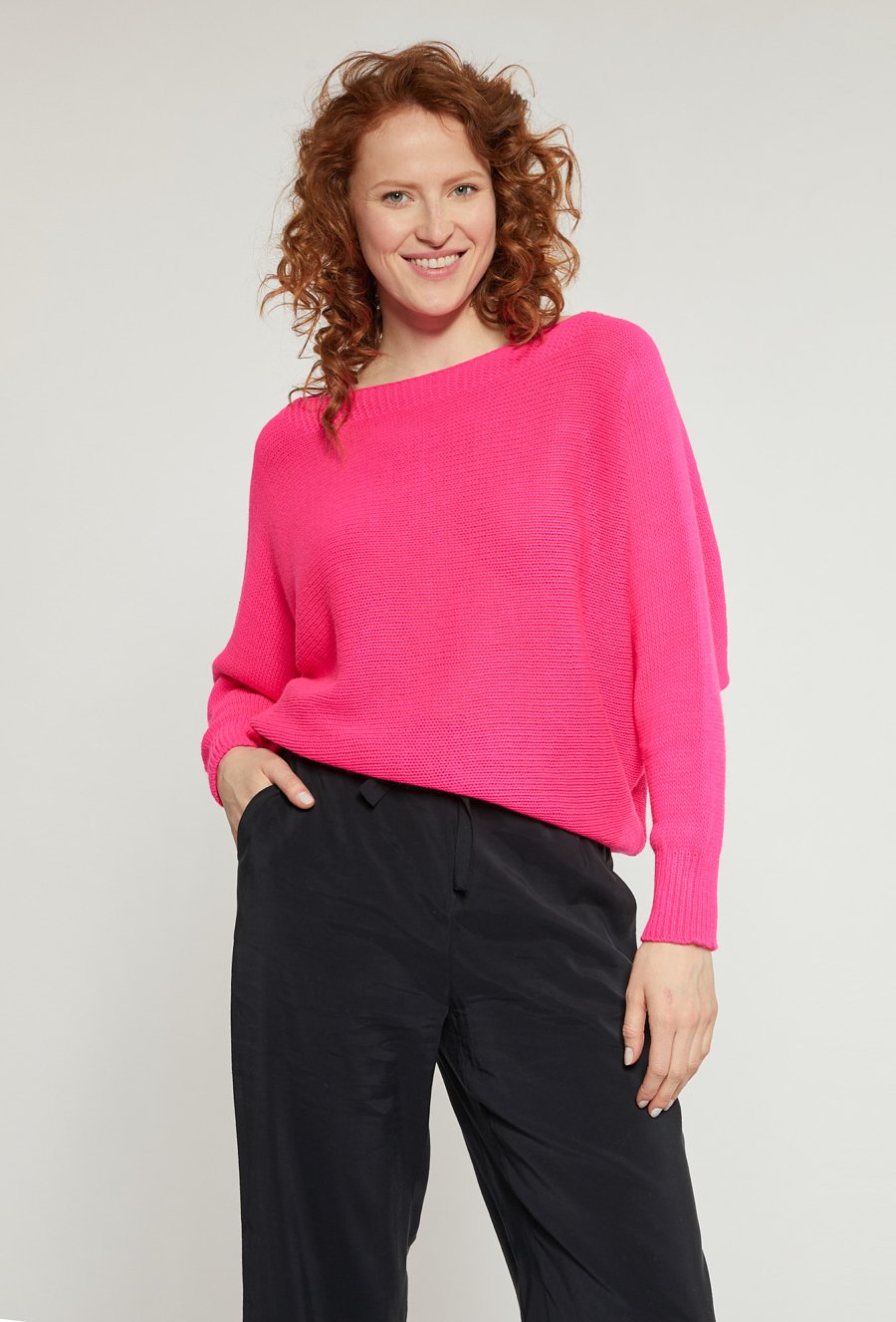 Sweter z wiązaniem z tyłu