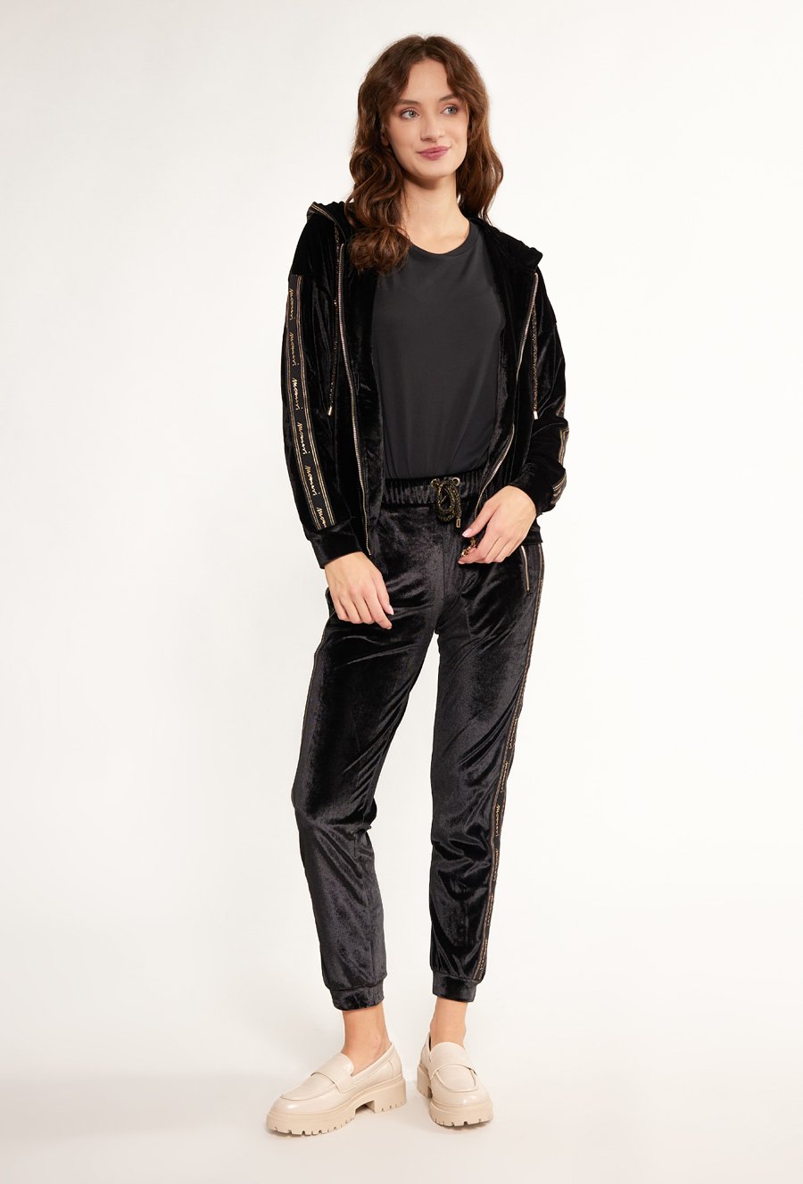 Welurowe spodnie dresowe