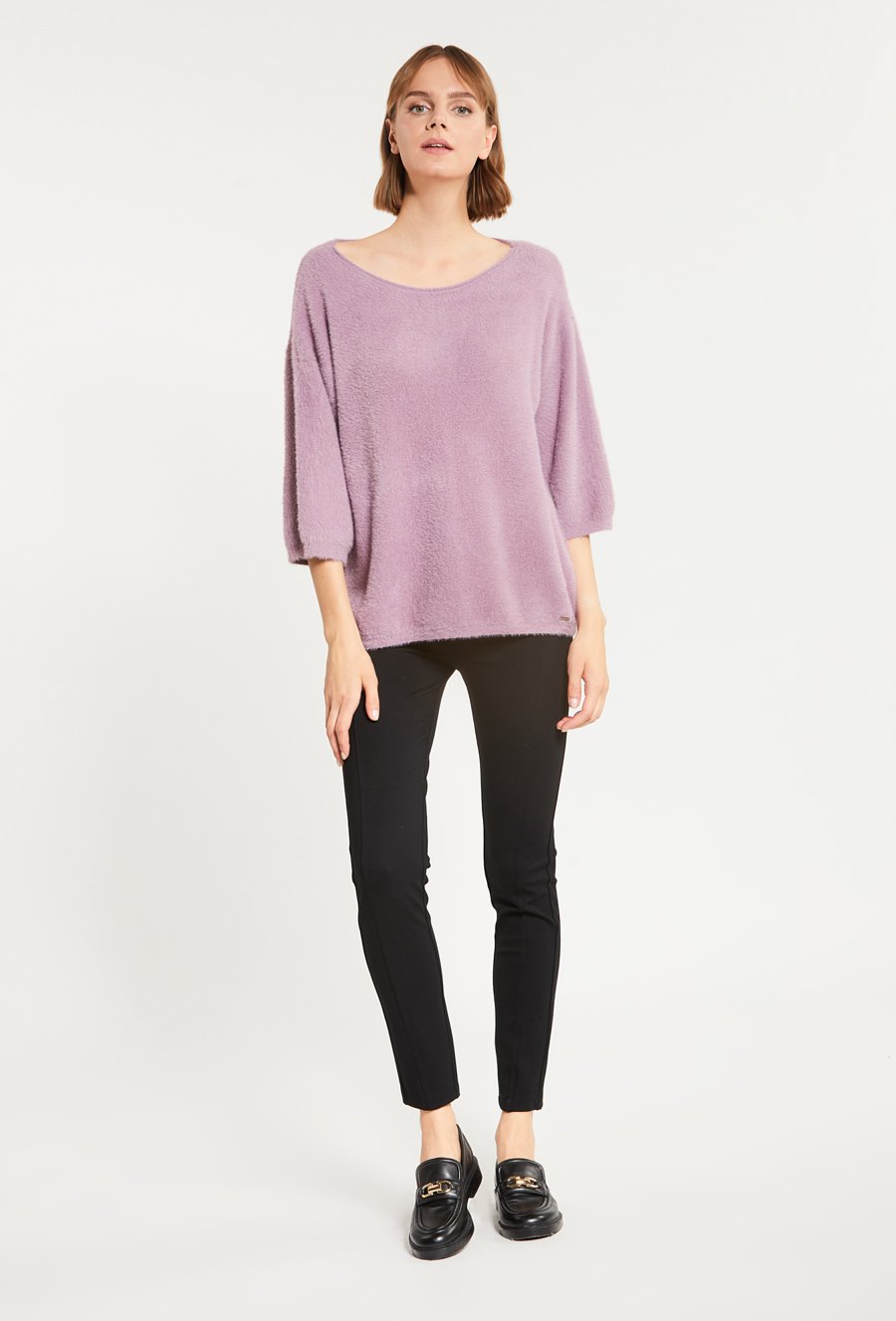 Sweter damski z włosiem