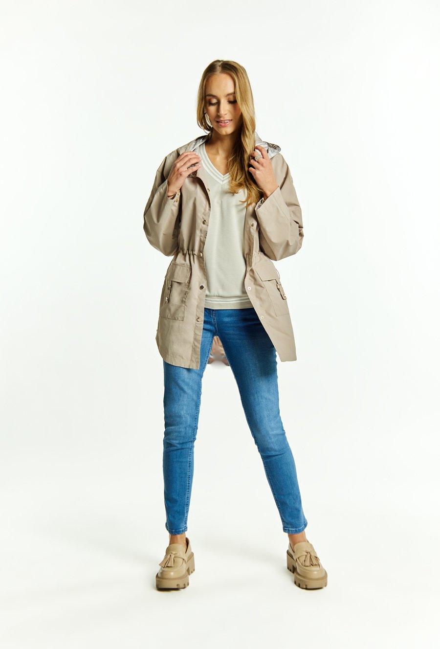 Parka damska z liściastym wzorem