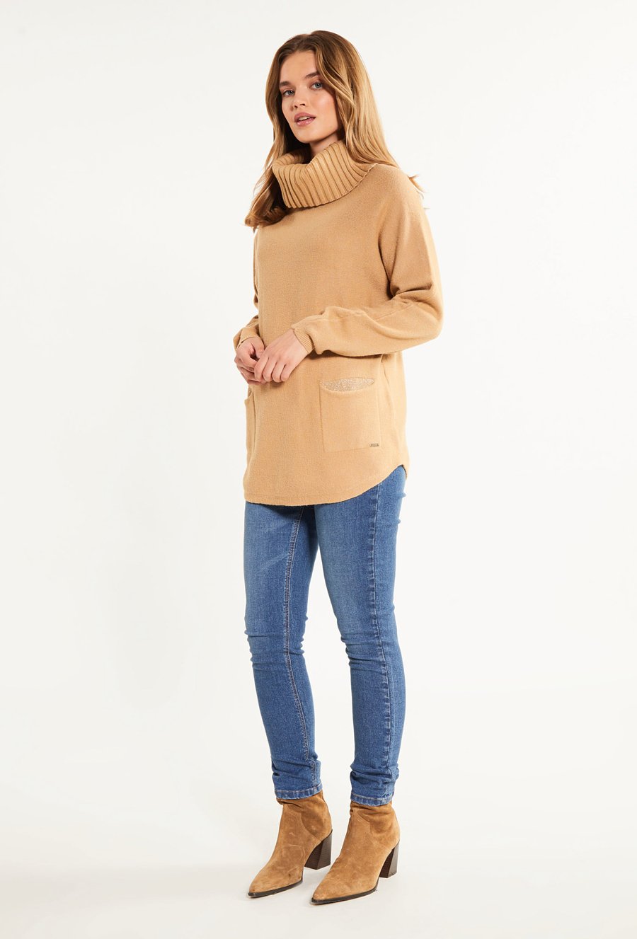 Sweter damski z golfem