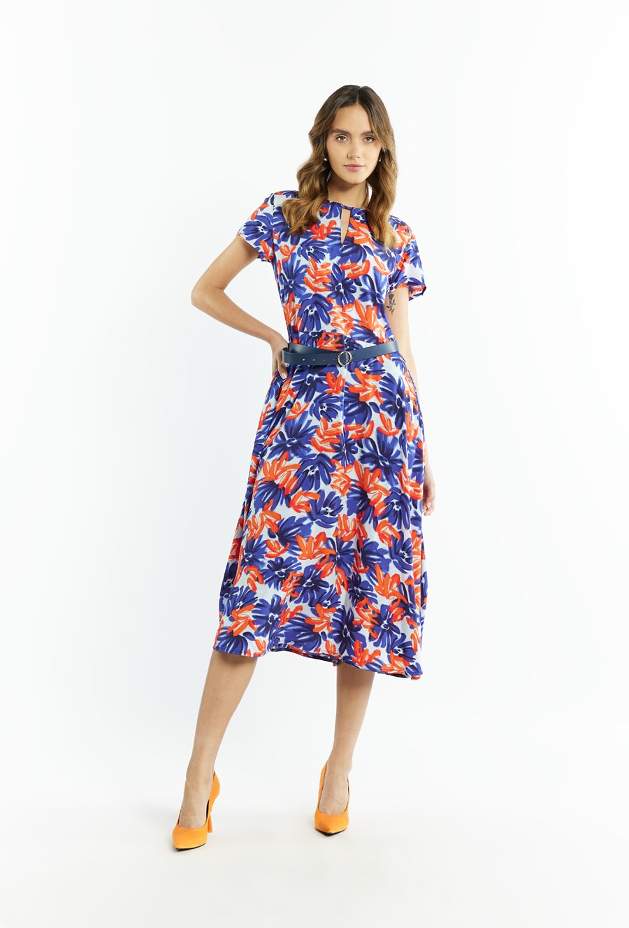 Sukienka damska z paskiem