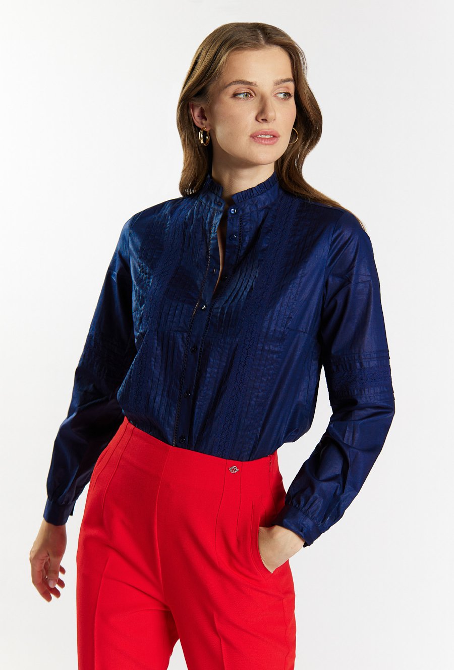 Koszula ze zdobieniem