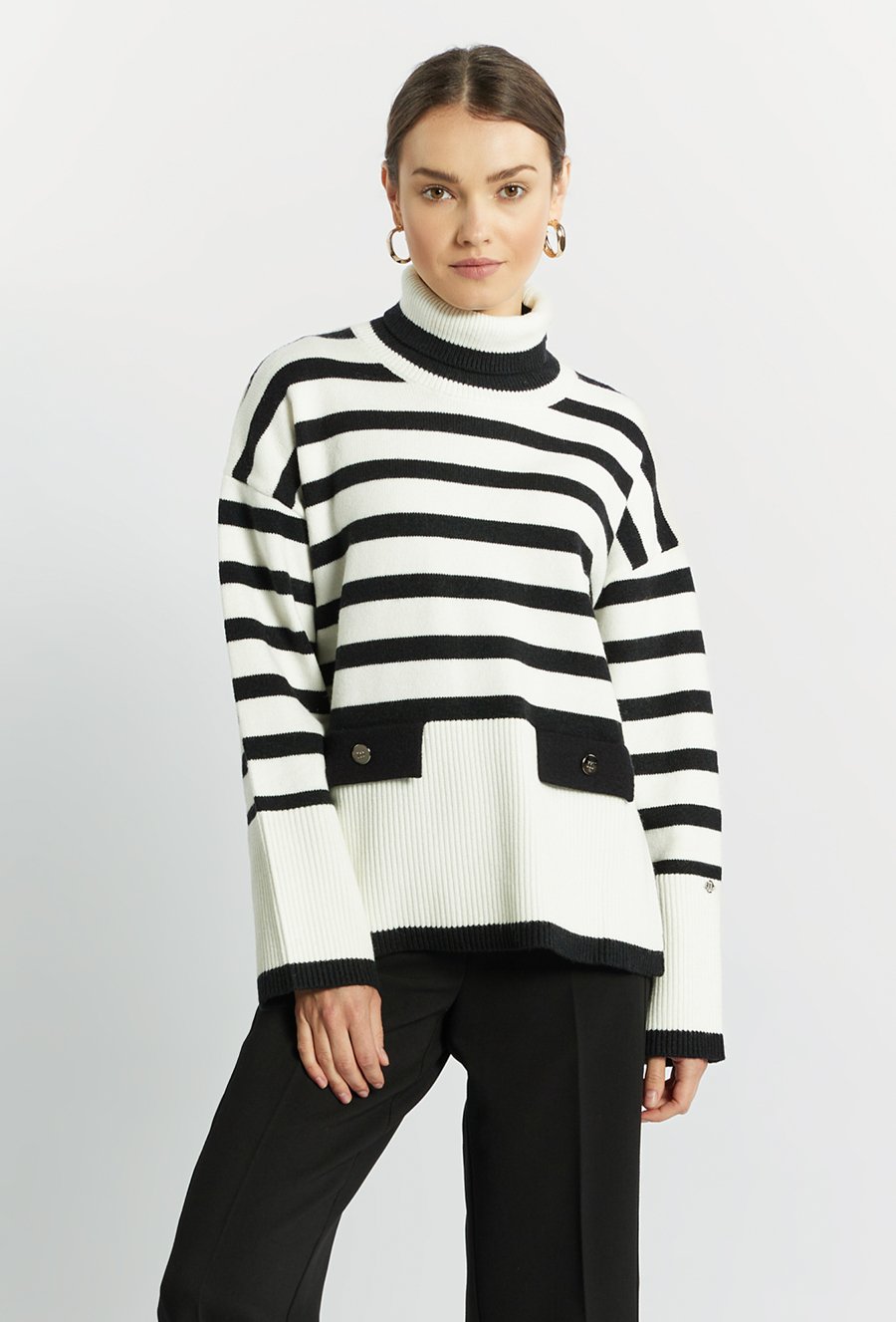 Sweter damski w paski