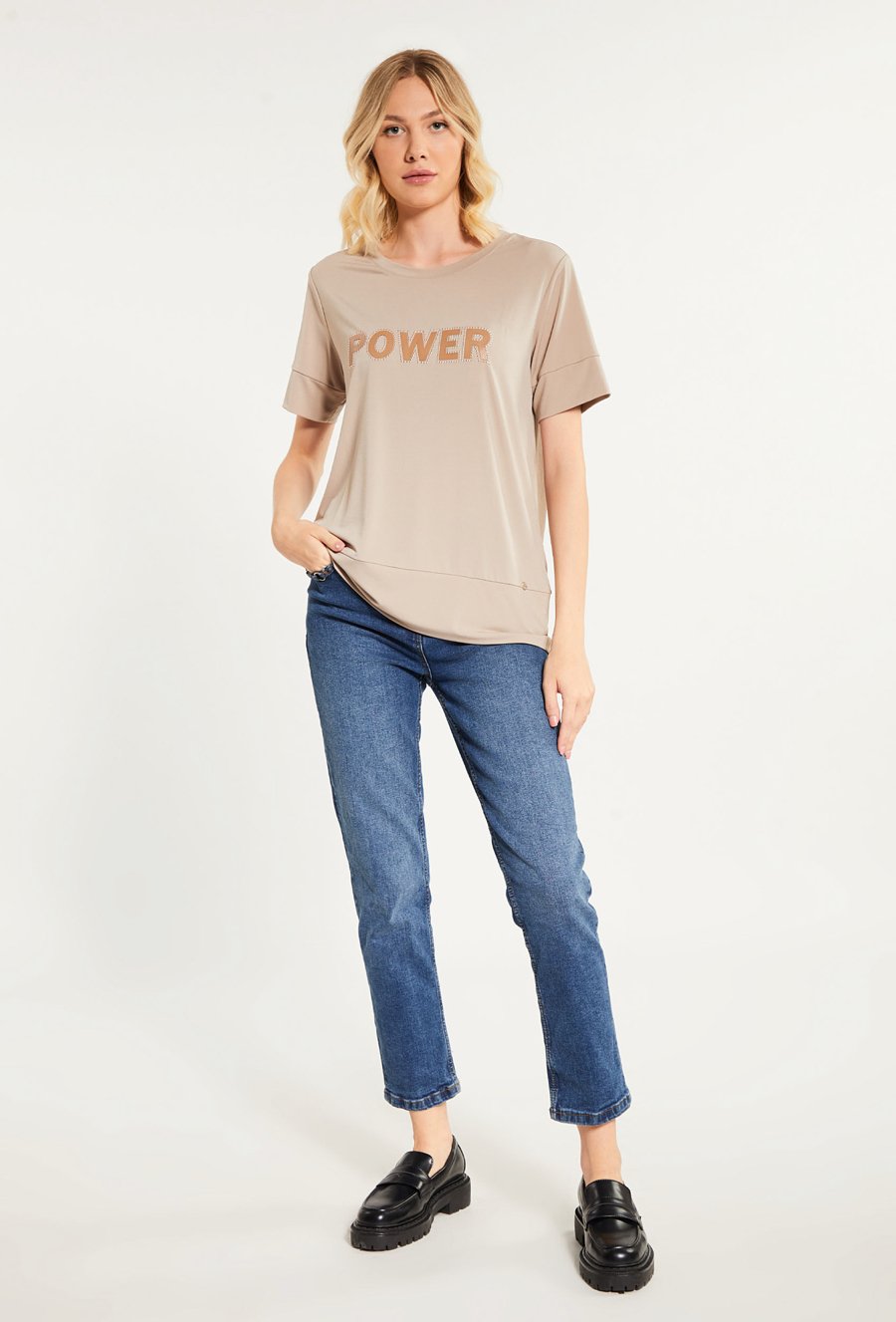 Bluzka damska z ozdobnym napisem