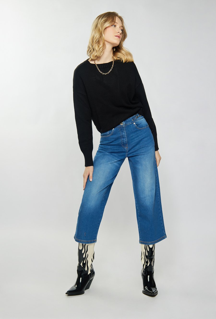 Spodnie jeansowe z szeroką nogawką