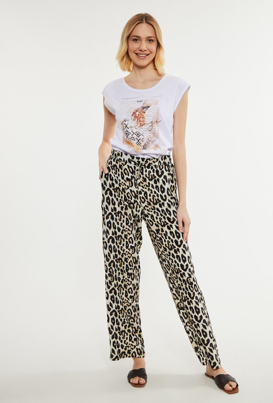 Wiskozowe spodnie w zwierzęcy wz&oacute;r