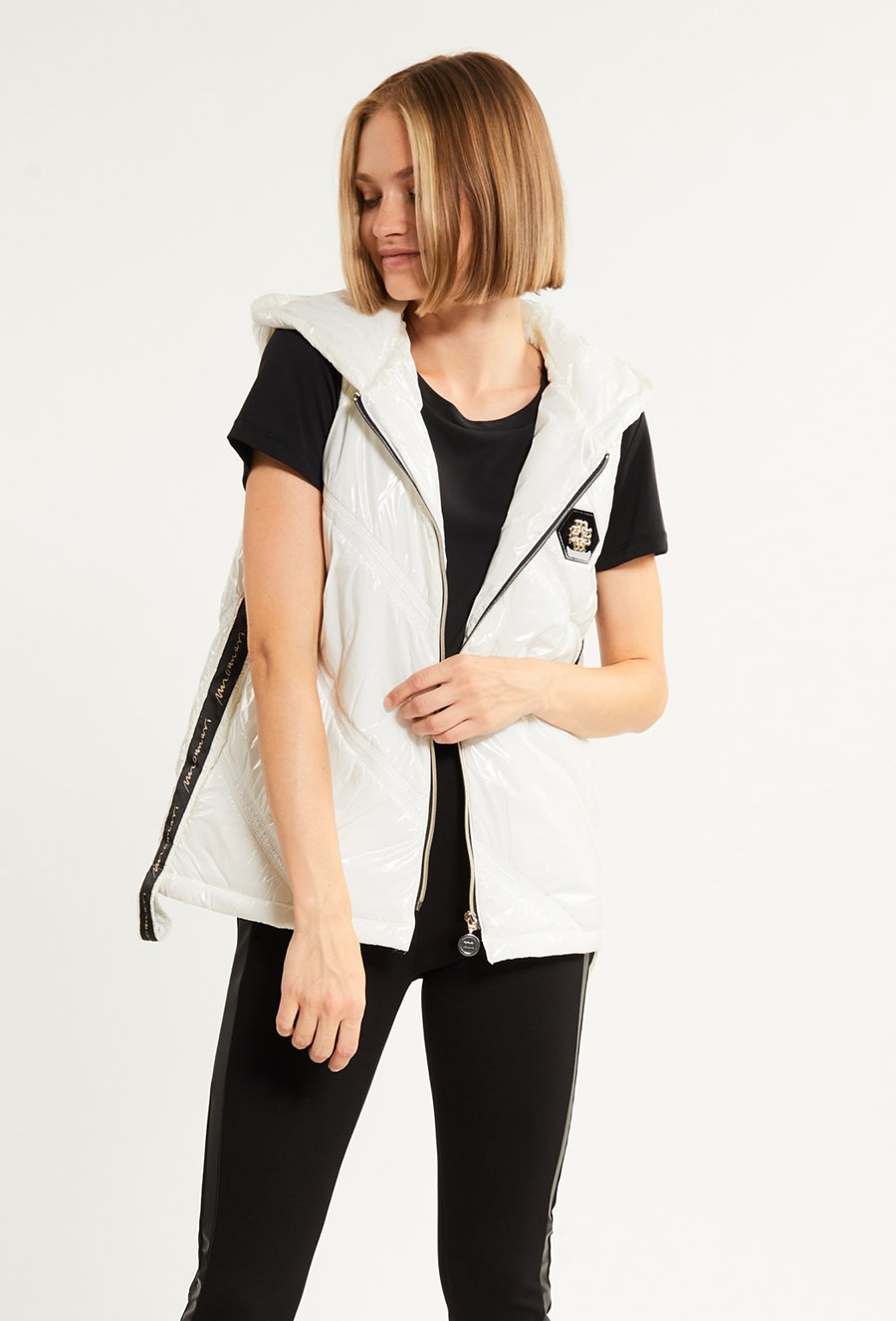 Kamizelka damska z kapturem