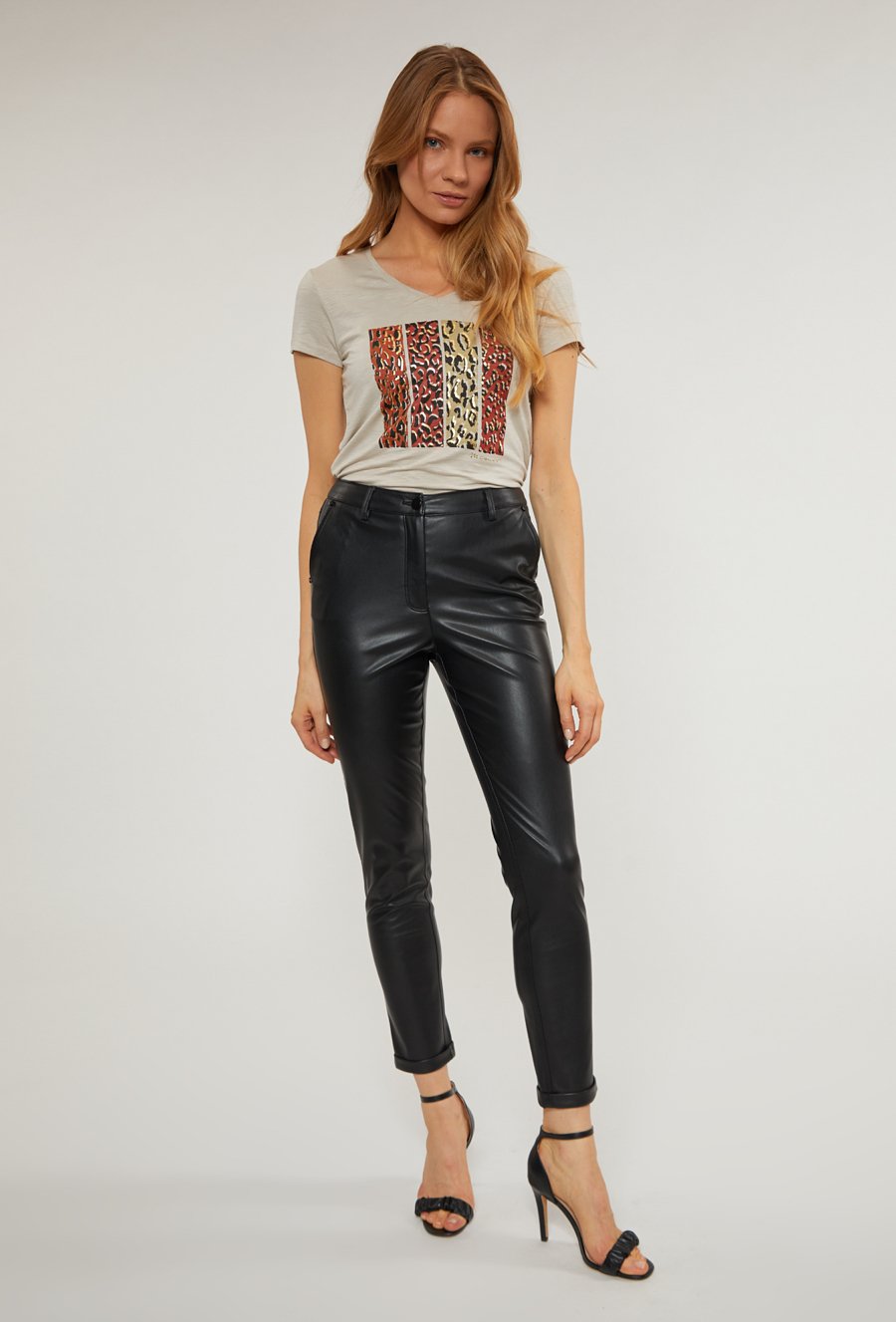 Spodnie damskie z imitacji sk&oacute;ry