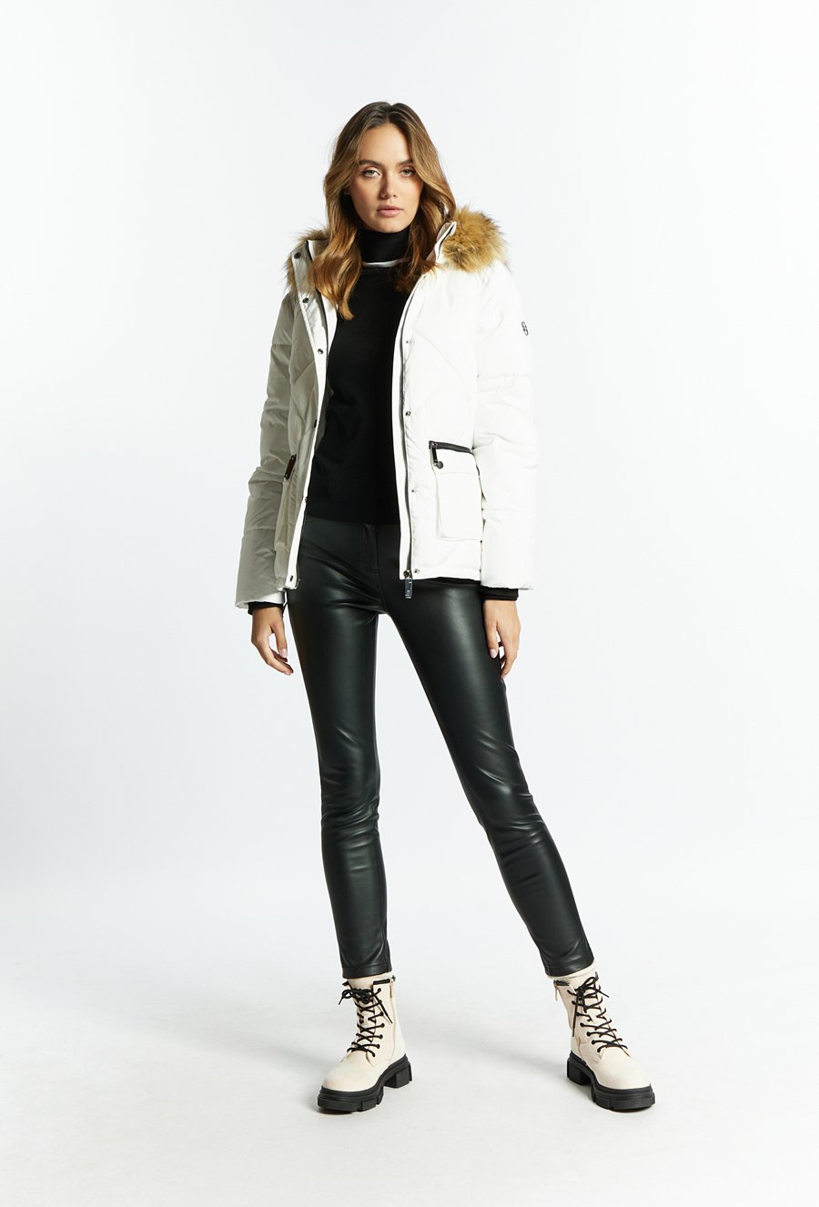 Kurtka damska z kapturem