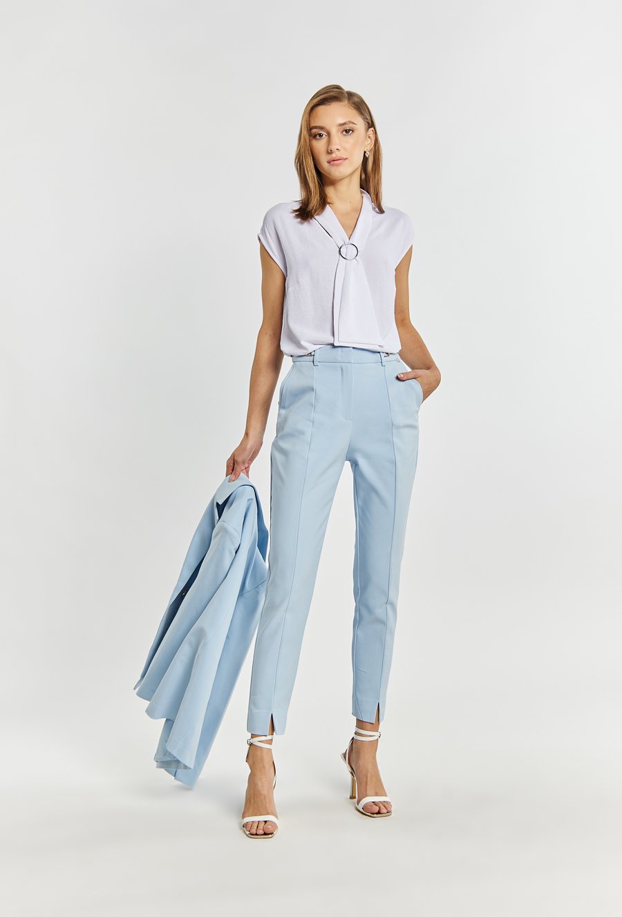 Spodnie damskie z łańcuszkami