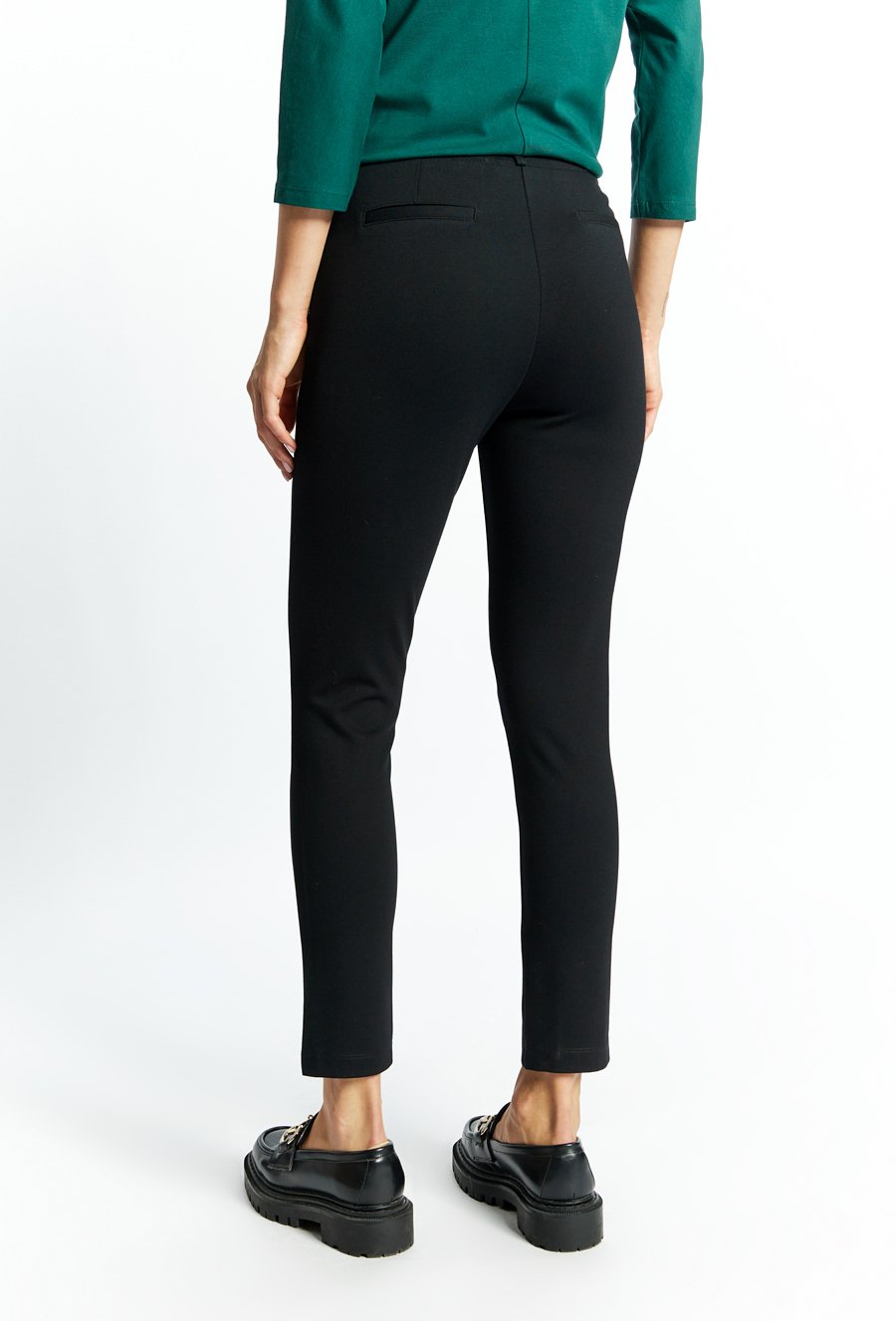 Materiałowe spodnie damskie