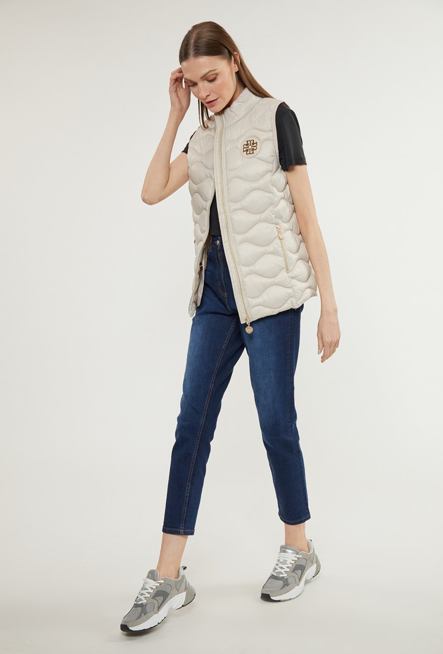 Pikowany bezrękawnik damski