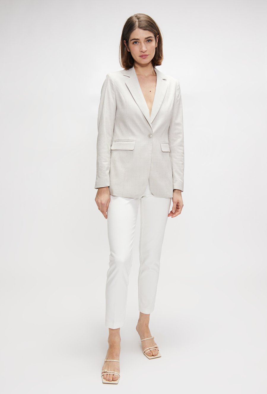 Marynarka w delikatną kratę