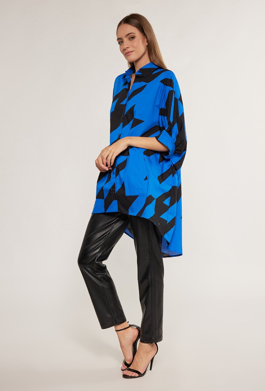 Wzorzysta koszula damska