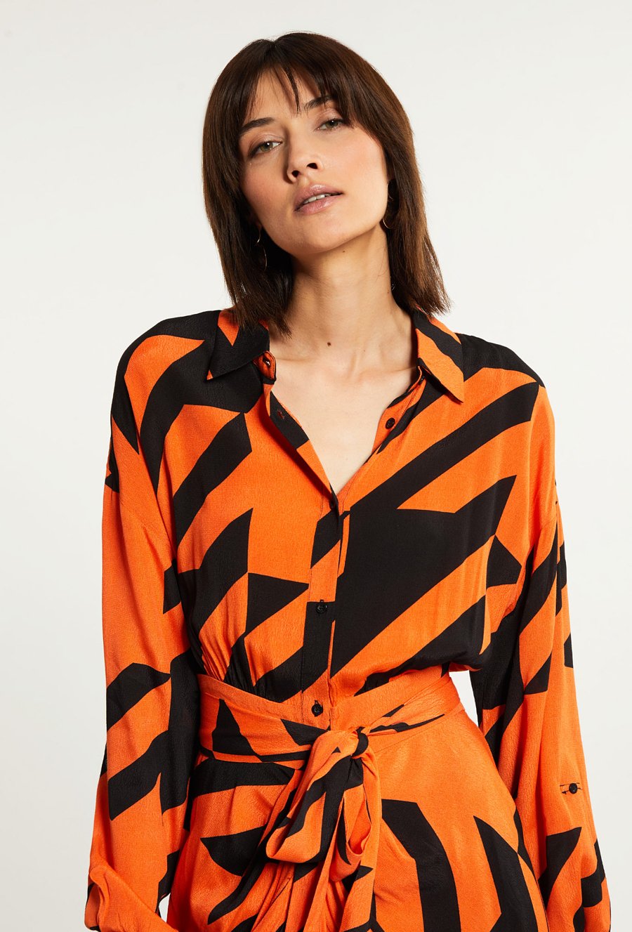 Sukienka midi z wiskozy