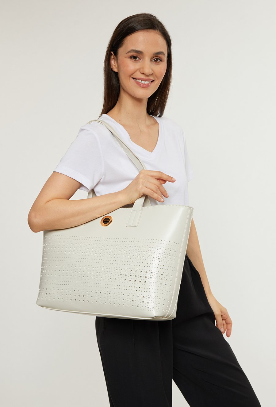 Duża torba damska z ciekawym panelem