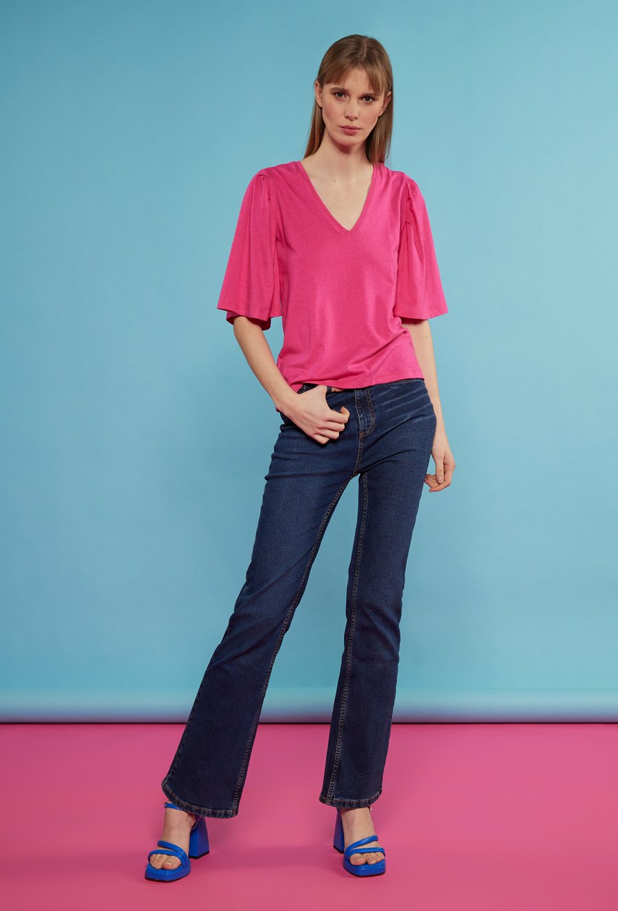 Bluzka z szerokimi rękawami