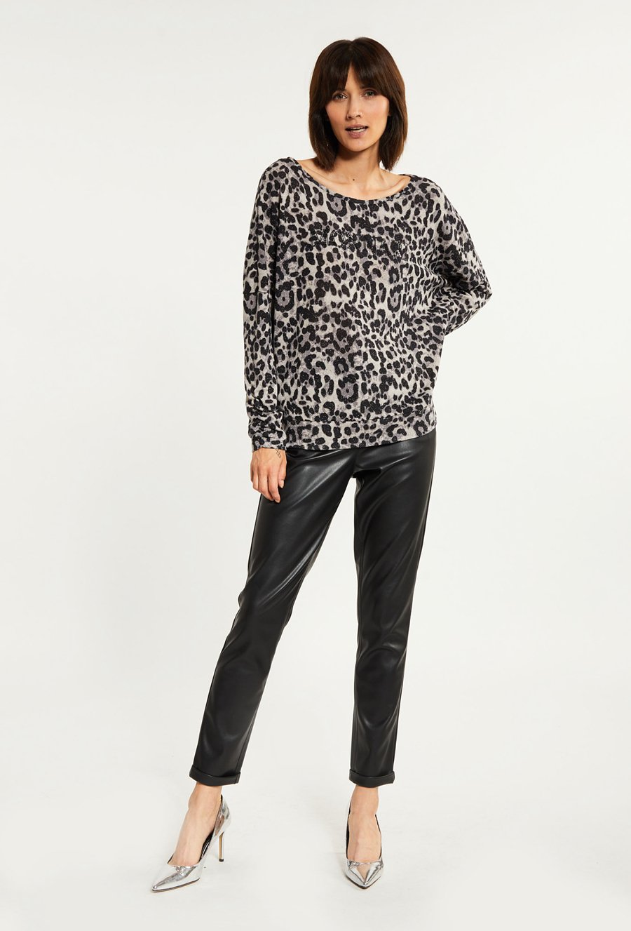 Wzorzysta bluzka damska z napisem