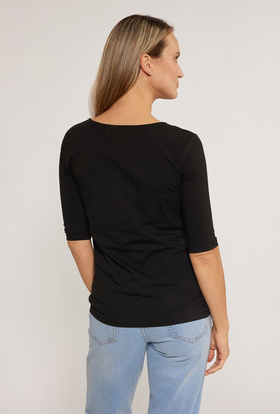 T-shirt z ciekawym panelem