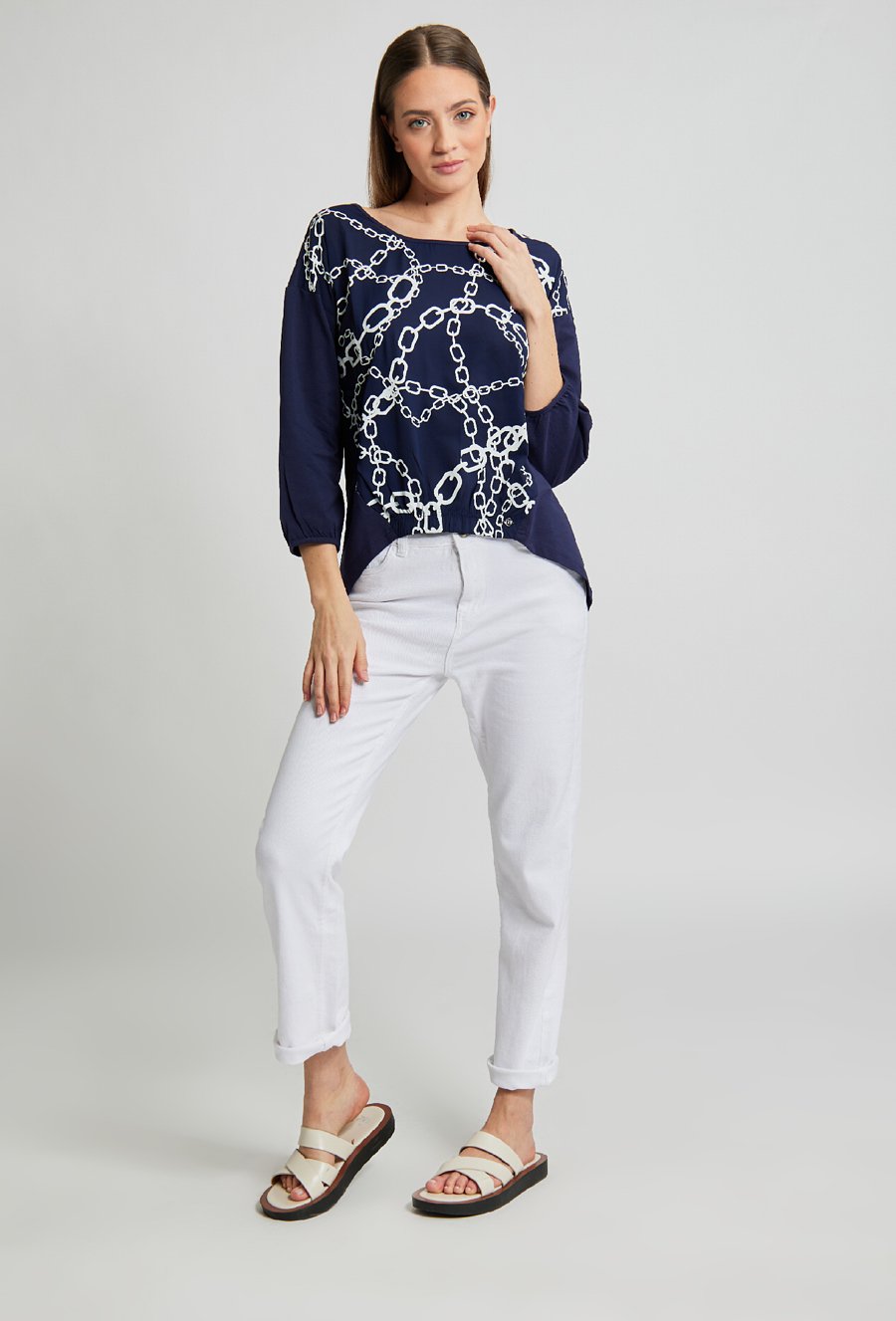 Bluzka z łańcuchowym wzorem