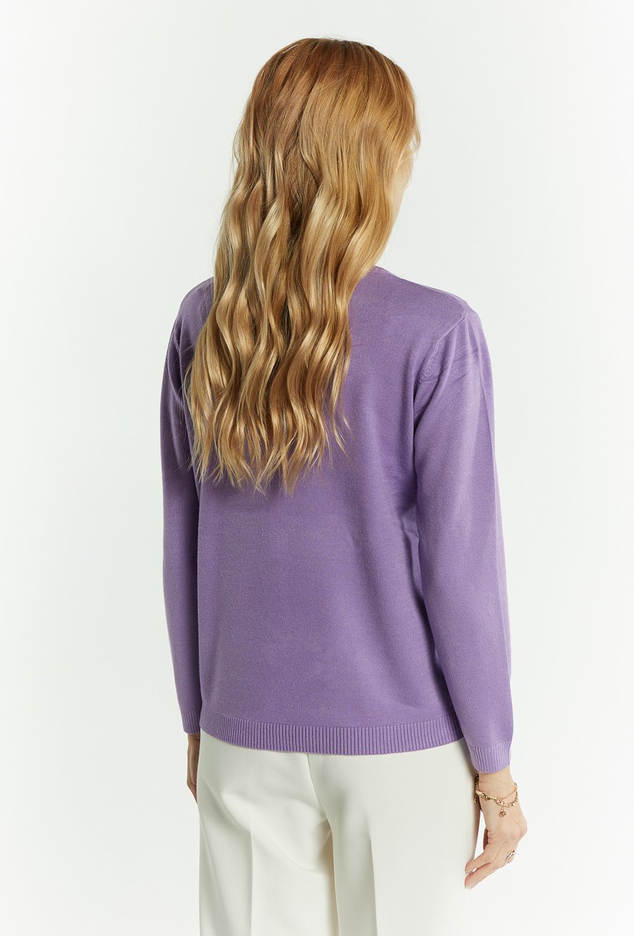 Wiskozowy sweter z dżetami