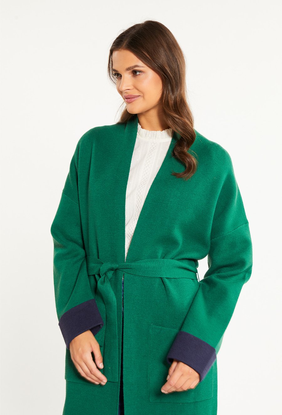 Długi kardigan z paskiem