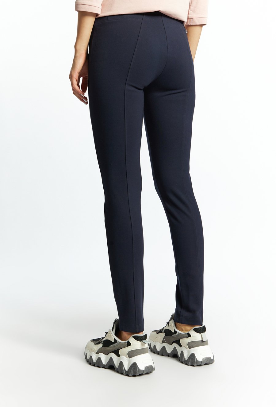 Dzianinowe legginsy damskie