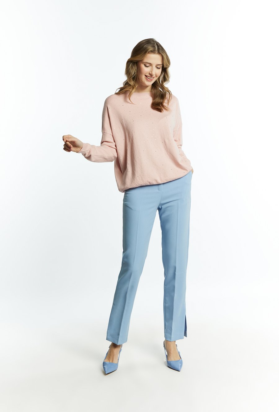 Wiskozowy sweter z dżetami